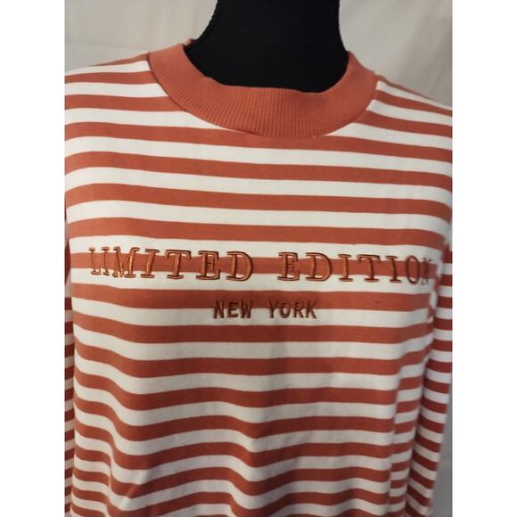 Forever 21 "Limited Edition NY" Crewneck Sweatshirt Pink White Stripes Size M - Picture 2 of 7